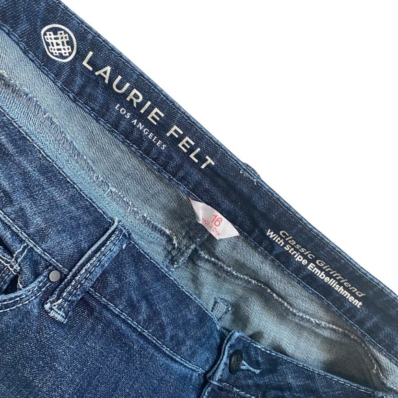 Laurie Felt Mid Rise Classic Girlfriend With Stripe Embellishment Jeans Size 16 - Picture 5 of 7